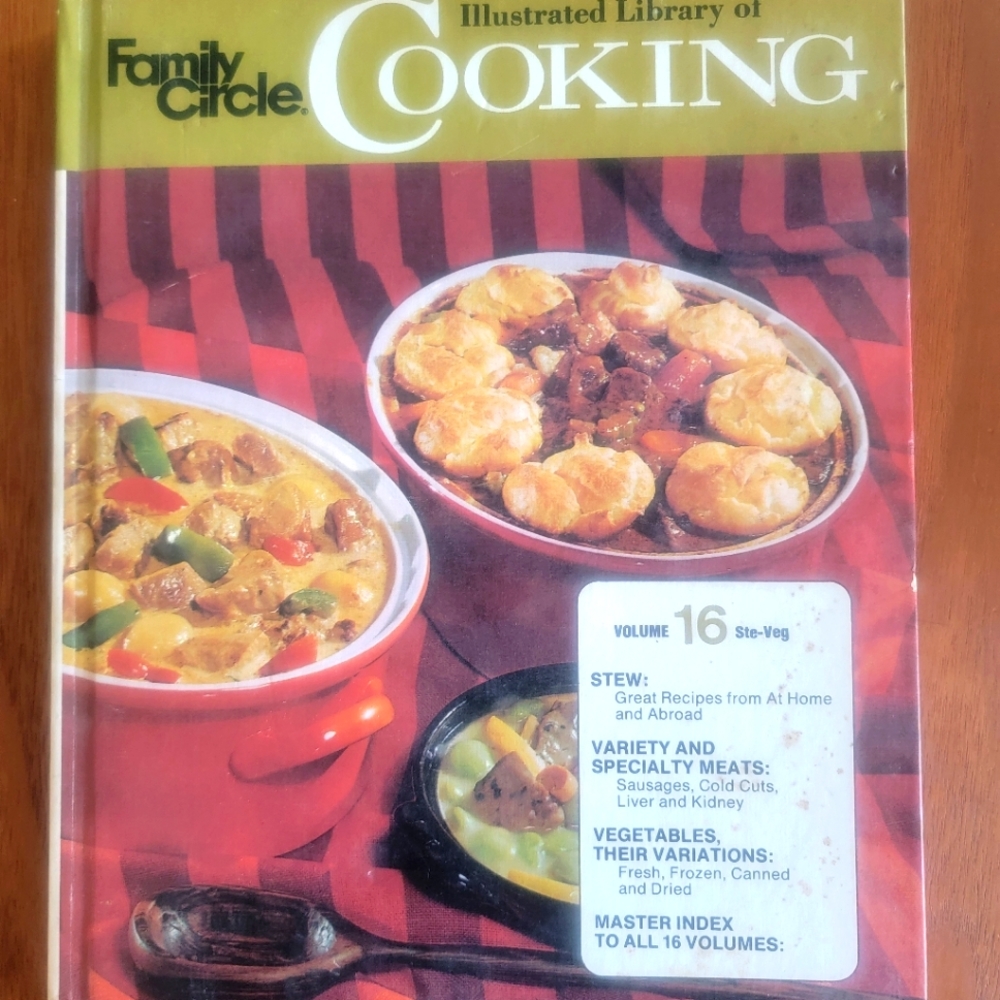 Vintage 1972 Family Circle Illustrated Library of Cooking Volume #16